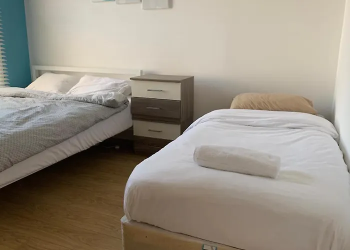 03 Bedroom Apartment-Self Check In